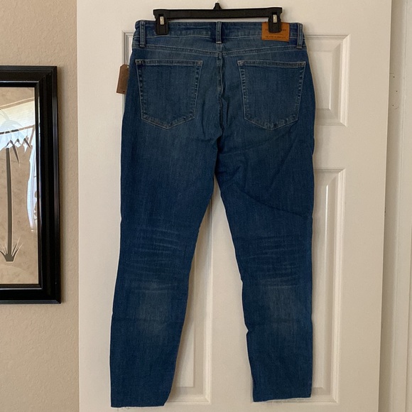 Lucky Brand Lolita Skinny Ripped Lightly Distressed Jeans, Unfinished Hem - Picture 7 of 7